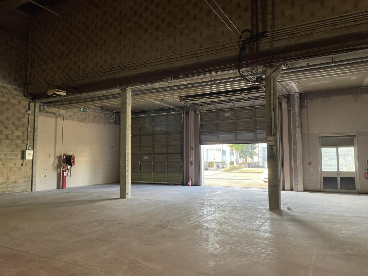 Local d'activité Gennevilliers 2608m² Location local d'activité Gennevilliers Hauts-de-Seine OLACT2105437 3